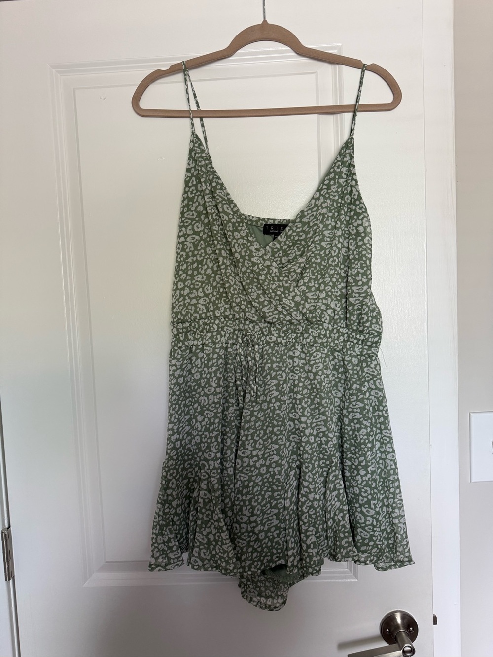 Trixxi Green and White Floral V-Neck Dress